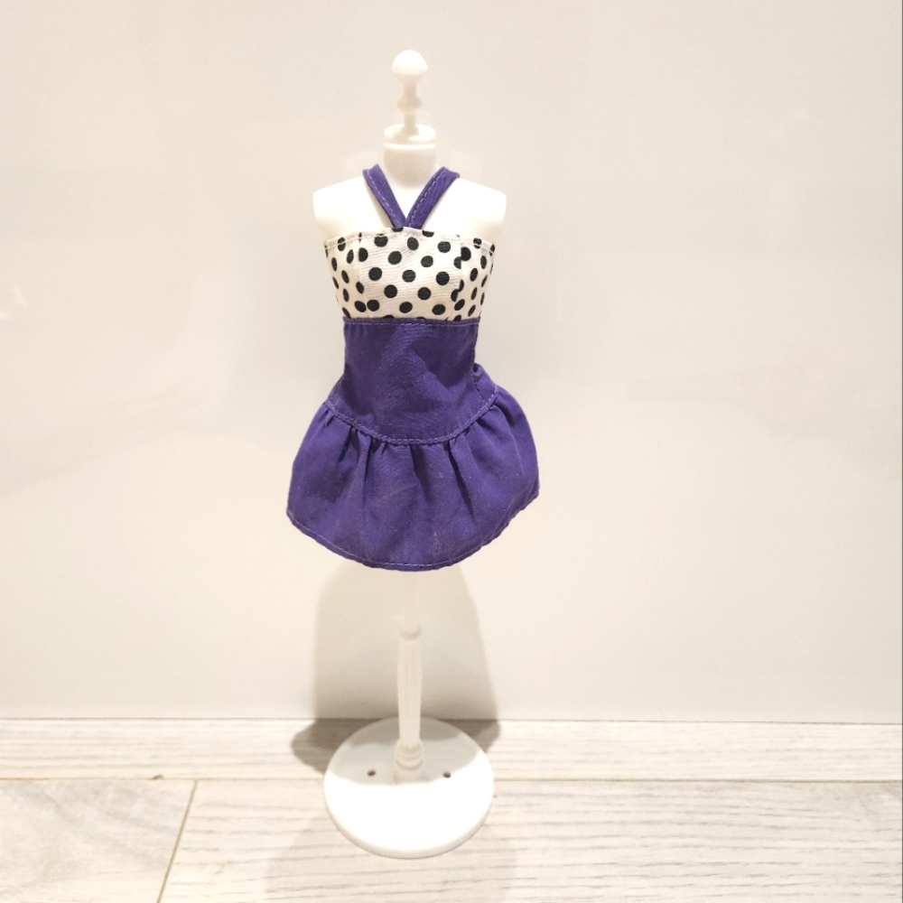 5/$20  1990 Barbie Fashions Dress